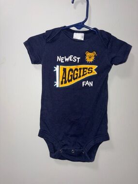 Russell Navy NC A&T University Newest Aggies Fan Unisex Baby Body Suit 6-9 M
